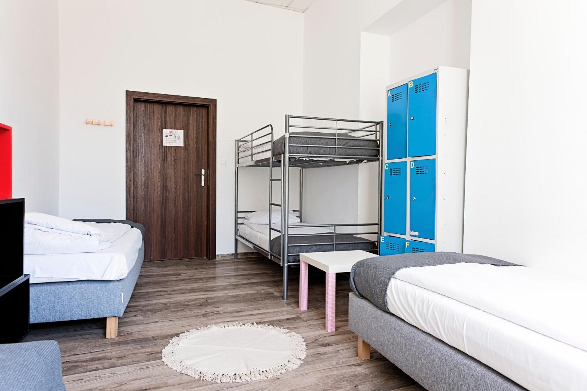 Hostel Krolewska Lublin Exterior foto
