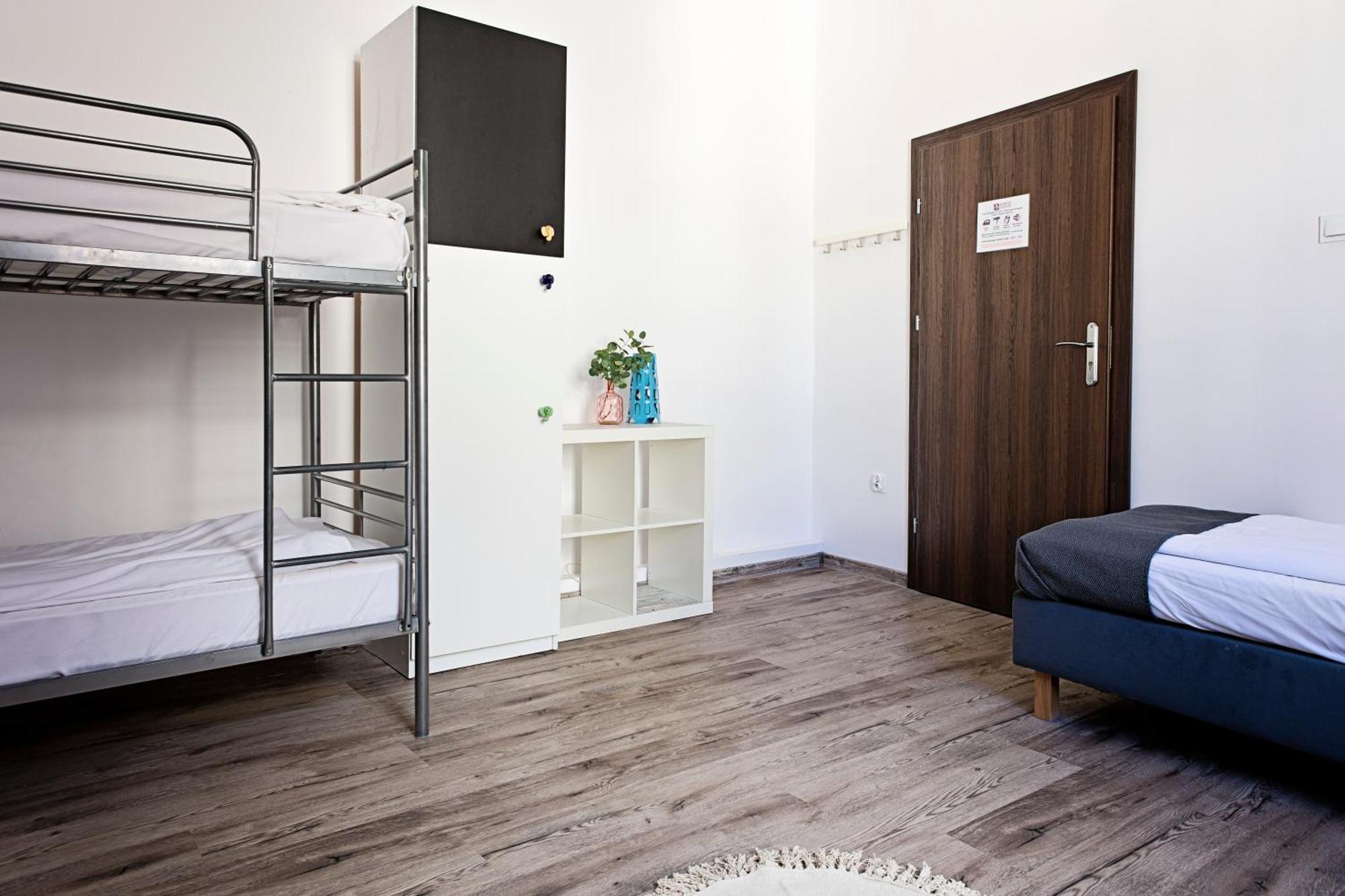 Hostel Krolewska Lublin Exterior foto